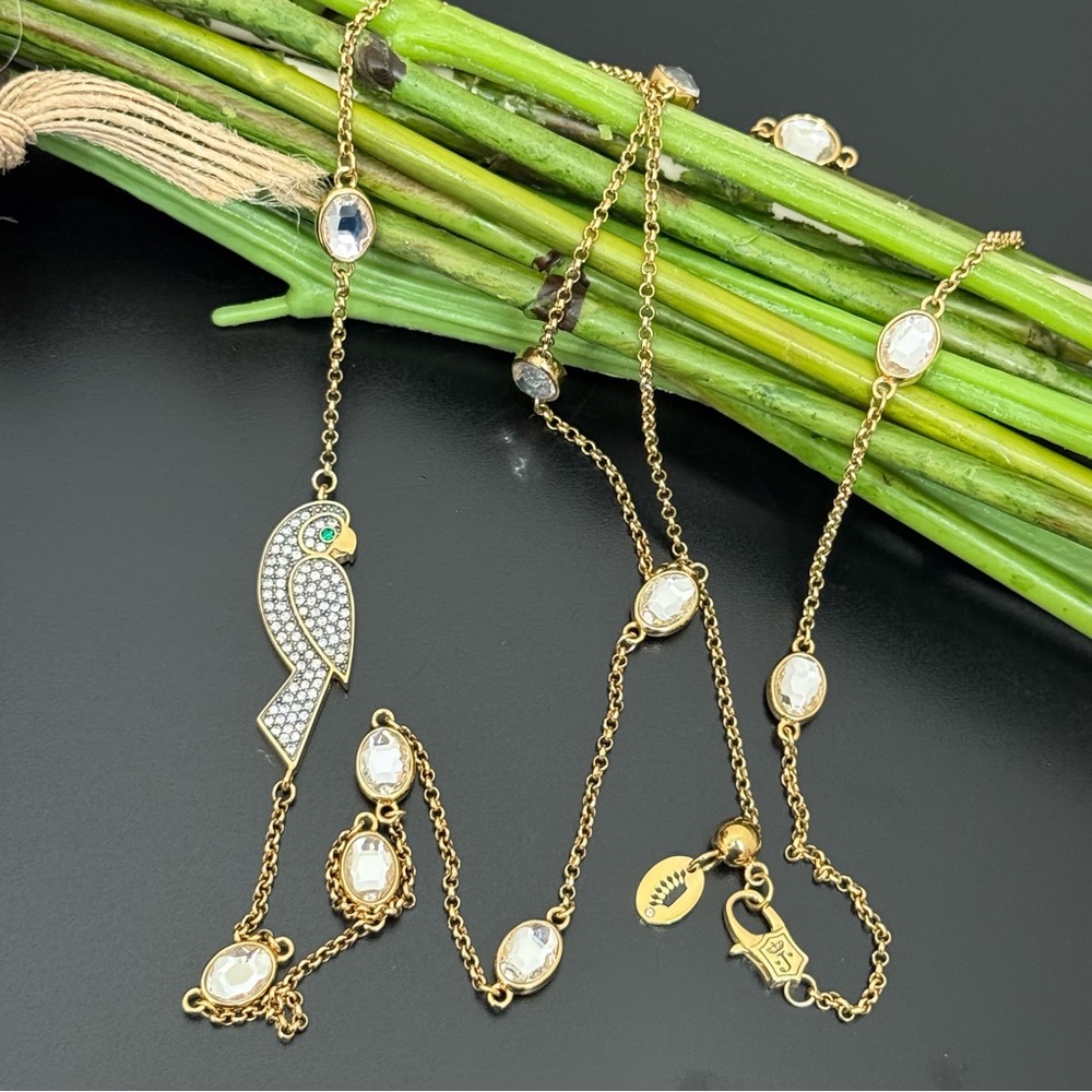 JUICY COUTURE Gold-tone Rhinestones Parrot Station 34” Necklace 21g.